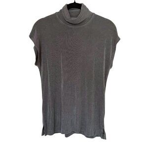Chico’s Travelers Gray Sleeveless Turtleneck Top Size 0
